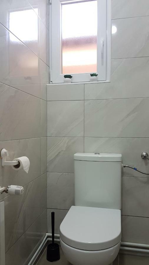 Marko Airport Rooms Velika Gorica Eksteriør billede