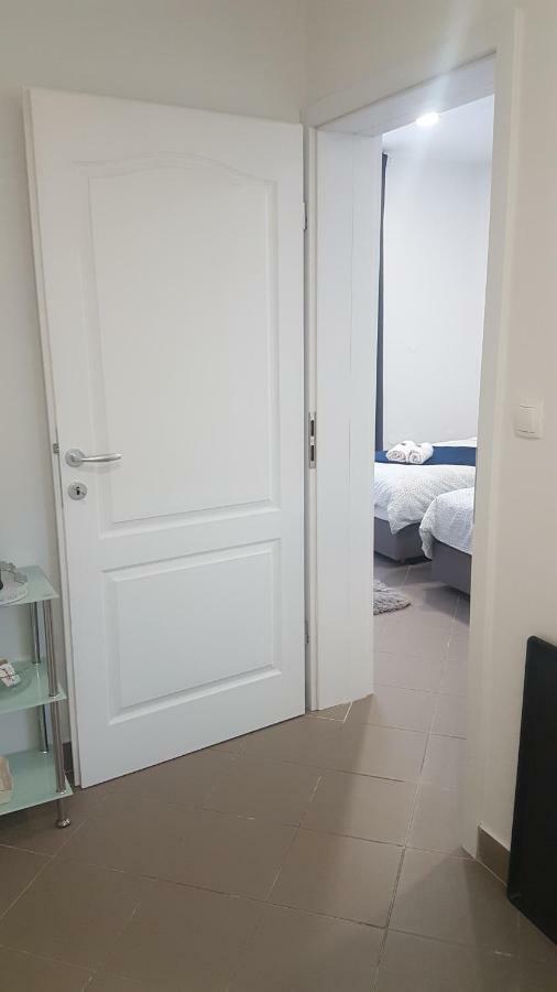 Marko Airport Rooms Velika Gorica Eksteriør billede