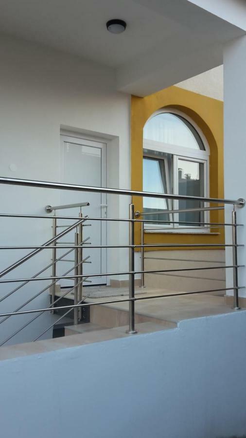 Marko Airport Rooms Velika Gorica Eksteriør billede