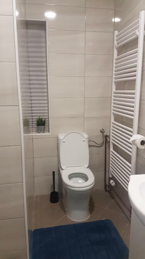 Marko Airport Rooms Velika Gorica Eksteriør billede