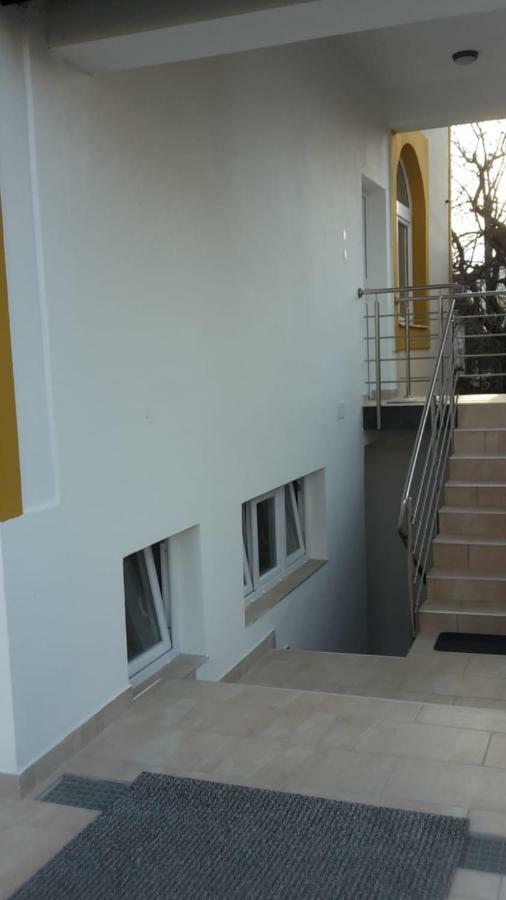 Marko Airport Rooms Velika Gorica Eksteriør billede